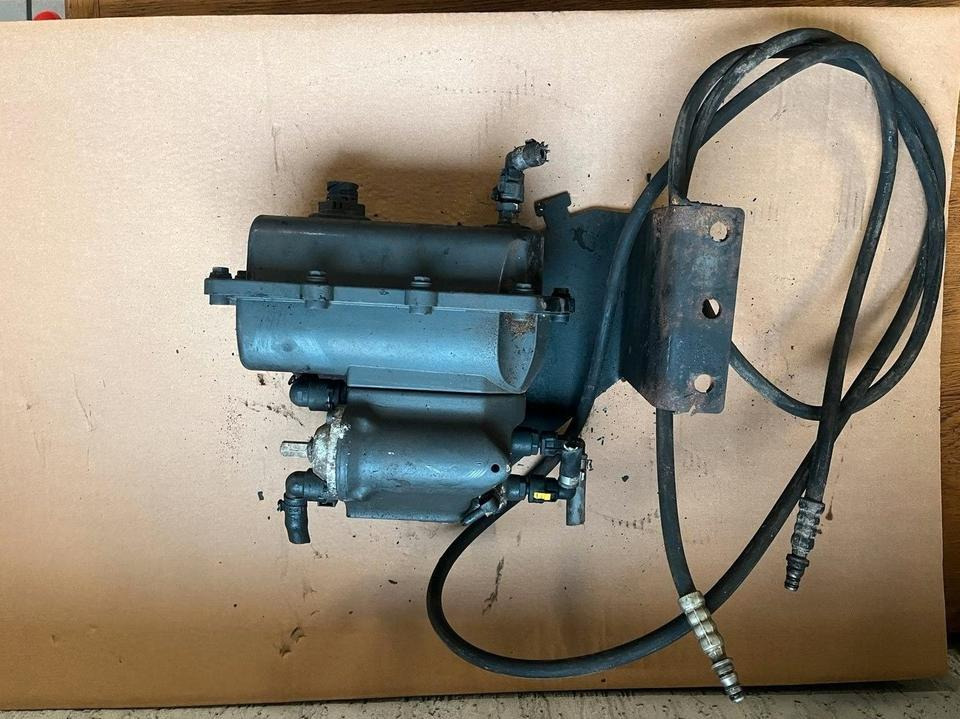 Mercedes-Benz Actros Atego EU4 EU5 AdBlue Pumpe A0001400578 - Pompa di alimentazione per Camion: foto 4 Mercedes-Benz Actros Atego EU4 EU5 AdBlue Pumpe A0001400578 - Pompa di alimentazione per Camion: foto 4