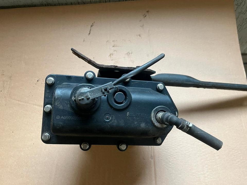 Mercedes-Benz Actros Atego EU4 EU5 AdBlue Pumpe A0001400978 - Pompa di alimentazione per Camion: foto 3 Mercedes-Benz Actros Atego EU4 EU5 AdBlue Pumpe A0001400978 - Pompa di alimentazione per Camion: foto 3