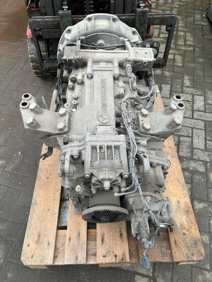 Mercedes-Benz Axor 1840 Schaltgetriebe G221-9 - Trasmissione per Camion: foto 1 Mercedes-Benz Axor 1840 Schaltgetriebe G221-9 - Trasmissione per Camion: foto 1