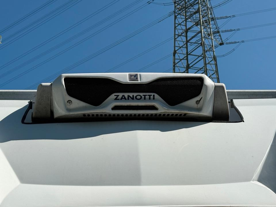 Mercedes Sprinter Kühlkoffer - Cassa frigo: foto 3 Mercedes Sprinter Kühlkoffer - Cassa frigo: foto 3