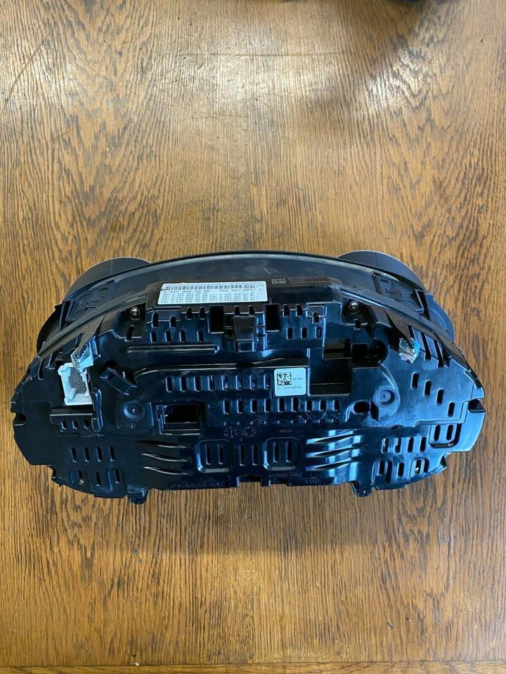 Mercedes Vito Kombiinstrument Tacho A4479000806 - Cronotachigrafo per Camion: foto 3 Mercedes Vito Kombiinstrument Tacho A4479000806 - Cronotachigrafo per Camion: foto 3