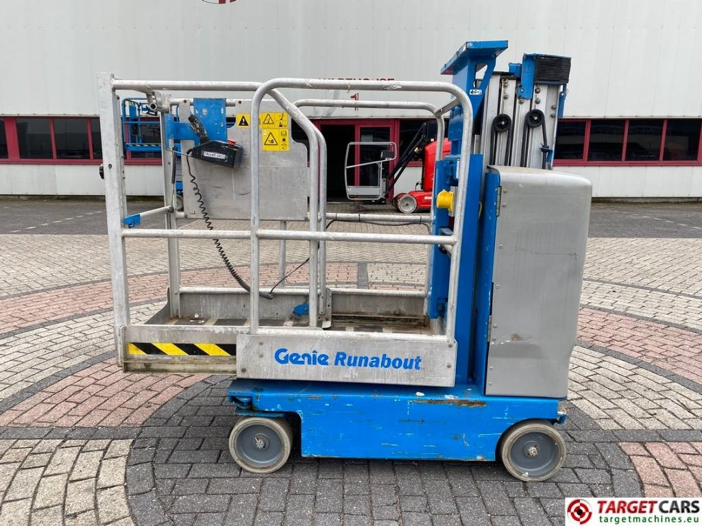 Genie GR15 Runabout Electric Vertical Mast Lift 652cm - Elevatore verticale: foto 5 Genie GR15 Runabout Electric Vertical Mast Lift 652cm - Elevatore verticale: foto 5