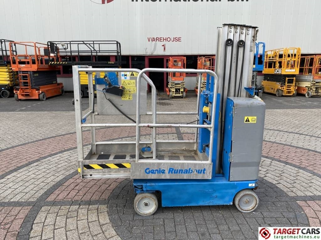 Genie GR20 Runabout Electric Vertical Mast Lift 802cm - Elevatore verticale: foto 5 Genie GR20 Runabout Electric Vertical Mast Lift 802cm - Elevatore verticale: foto 5