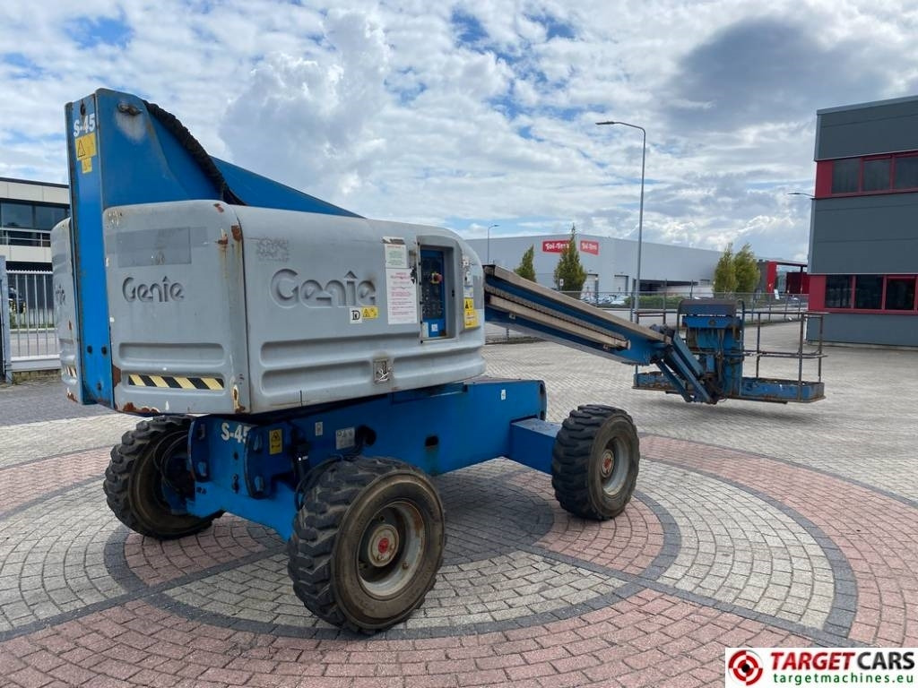 Genie S-45 Telescopic 4x4 Diesel Boom Work Lift 1572cm - Piattaforma telescopica: foto 3 Genie S-45 Telescopic 4x4 Diesel Boom Work Lift 1572cm - Piattaforma telescopica: foto 3