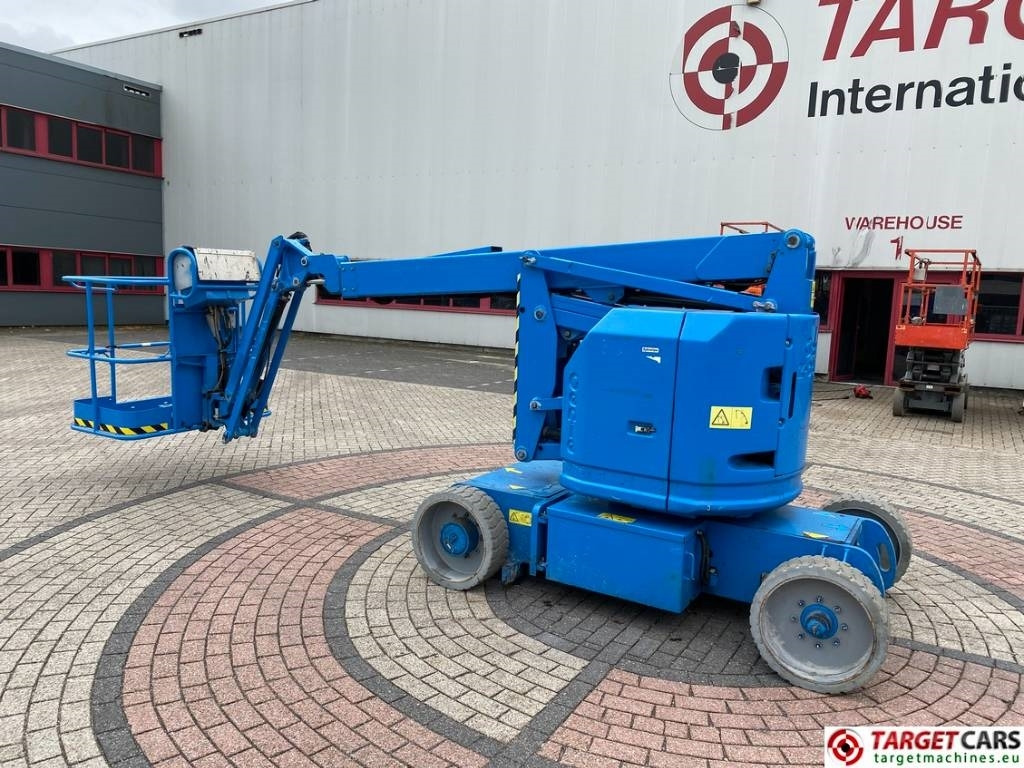 Genie Z-34/22N Electric Articulated Boom Work Lift 152cm - Piattaforma articolata: foto 4 Genie Z-34/22N Electric Articulated Boom Work Lift 152cm - Piattaforma articolata: foto 4