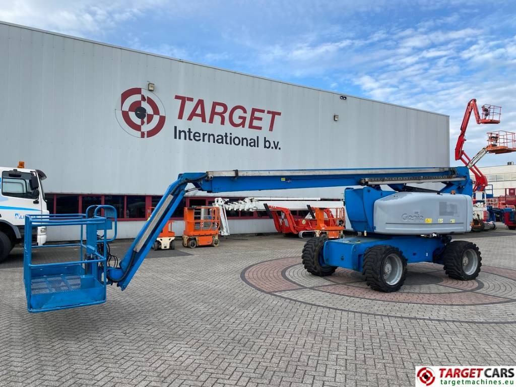 Genie Z-80/60 Articulated 4x4x4 Diesel Boom Lift 2577cm - Piattaforma articolata: foto 1 Genie Z-80/60 Articulated 4x4x4 Diesel Boom Lift 2577cm - Piattaforma articolata: foto 1