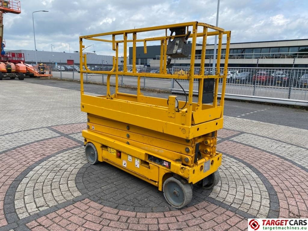 Haulotte Compact 10N Electric Scissor Work Lift 1000cm - Piattaforma a pantografo: foto 2 Haulotte Compact 10N Electric Scissor Work Lift 1000cm - Piattaforma a pantografo: foto 2