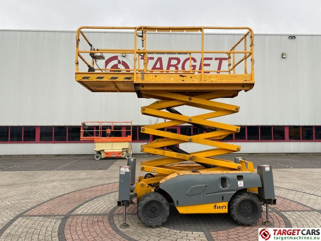 Haulotte Compact 12DX Diesel 4x4 Scissor Work Lift 1206cm - Piattaforma a pantografo: foto 5 Haulotte Compact 12DX Diesel 4x4 Scissor Work Lift 1206cm - Piattaforma a pantografo: foto 5