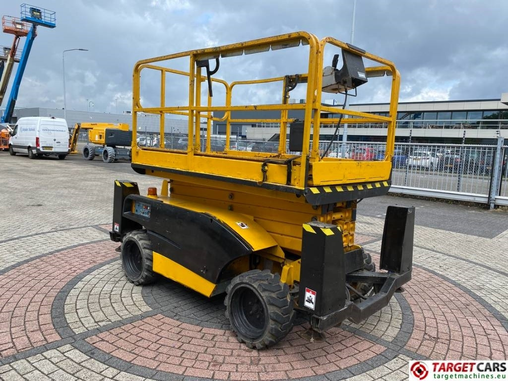 Haulotte Compact 12DX Diesel 4x4 Scissor Work Lift 1206cm - Piattaforma a pantografo: foto 2 Haulotte Compact 12DX Diesel 4x4 Scissor Work Lift 1206cm - Piattaforma a pantografo: foto 2