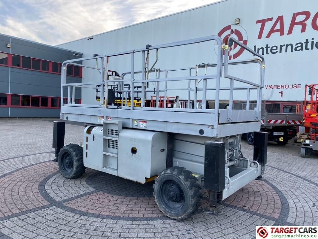 Haulotte H12SX Diesel 4x4 Scissor H12SDX Work Lift 1200cm - Piattaforma a pantografo: foto 4 Haulotte H12SX Diesel 4x4 Scissor H12SDX Work Lift 1200cm - Piattaforma a pantografo: foto 4