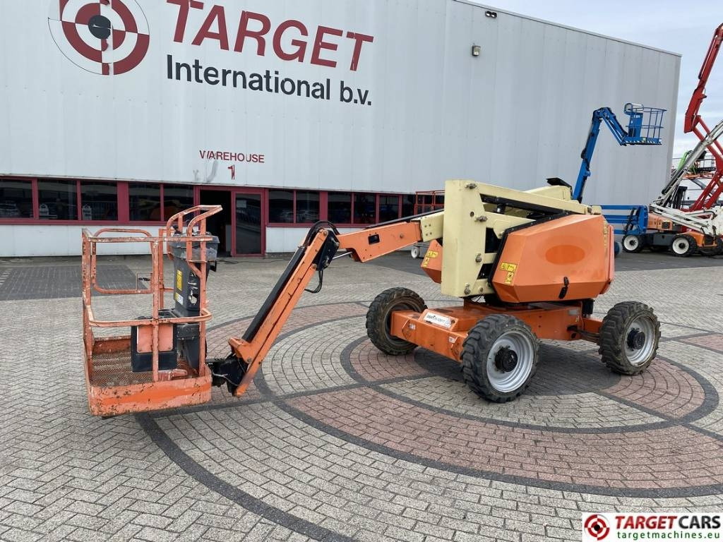 JLG 340AJ Articulated 4x4 Diesel Boom Work Lift 1233cm - Piattaforma articolata: foto 1 JLG 340AJ Articulated 4x4 Diesel Boom Work Lift 1233cm - Piattaforma articolata: foto 1