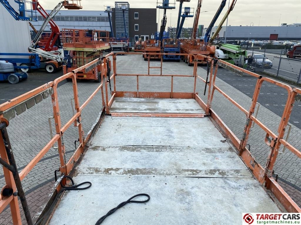 Piattaforma a pantografo JLG 4394RT Diesel 4x4 Scissor Work Lift 1511cm: foto 8