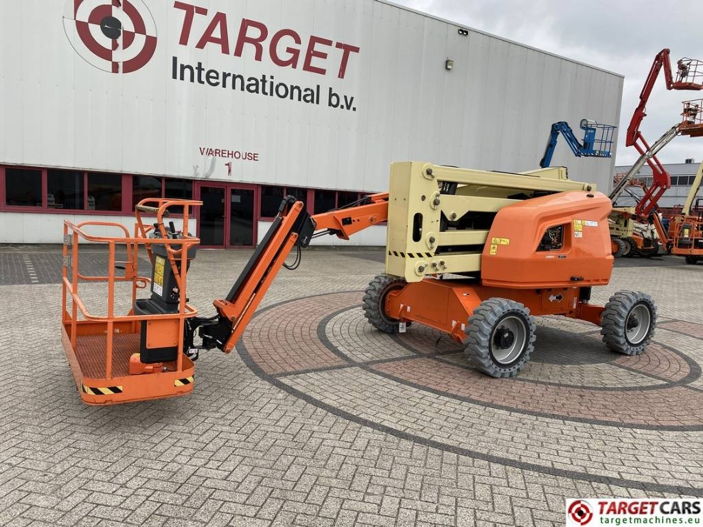 JLG EC450AJ Electric Articulated Boom Work Lift 1572cm - Piattaforma articolata: foto 1 JLG EC450AJ Electric Articulated Boom Work Lift 1572cm - Piattaforma articolata: foto 1