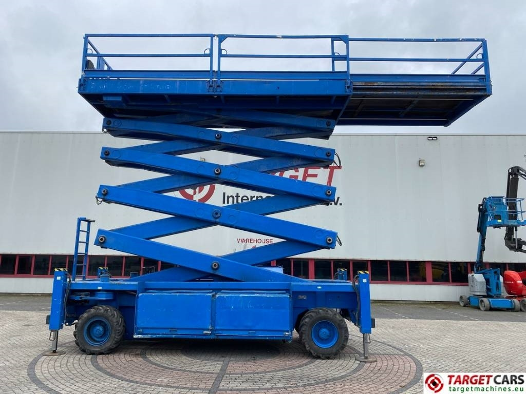 JLG Liftlux 260-25 Diesel 4x4 Scissor Work Lift 2800cm - Piattaforma a pantografo: foto 5 JLG Liftlux 260-25 Diesel 4x4 Scissor Work Lift 2800cm - Piattaforma a pantografo: foto 5