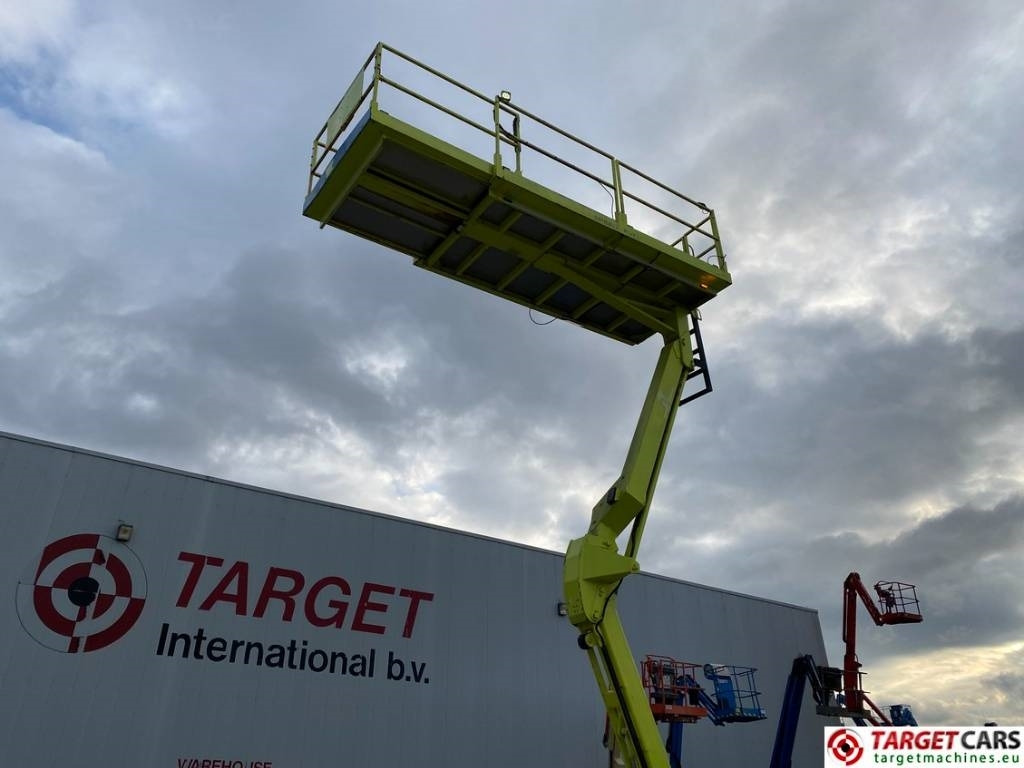 Piattaforma a pantografo MEC 2684RT Diesel 4x4 Scissor Lift Speed-Level 992cm: foto 26