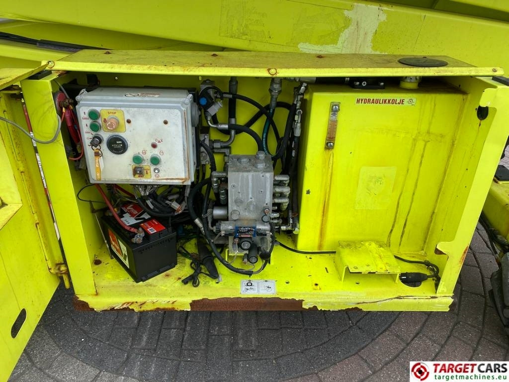 Piattaforma a pantografo MEC 2684RT Diesel 4x4 Scissor Lift Speed-Level 992cm: foto 13