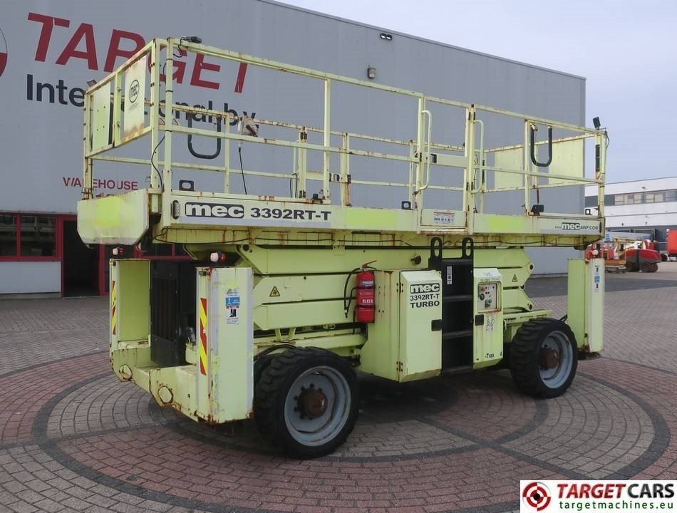 MEC 3392RT-T Diesel 4x4 Scissor Work Lift 1200cm - Piattaforma a pantografo: foto 1 MEC 3392RT-T Diesel 4x4 Scissor Work Lift 1200cm - Piattaforma a pantografo: foto 1