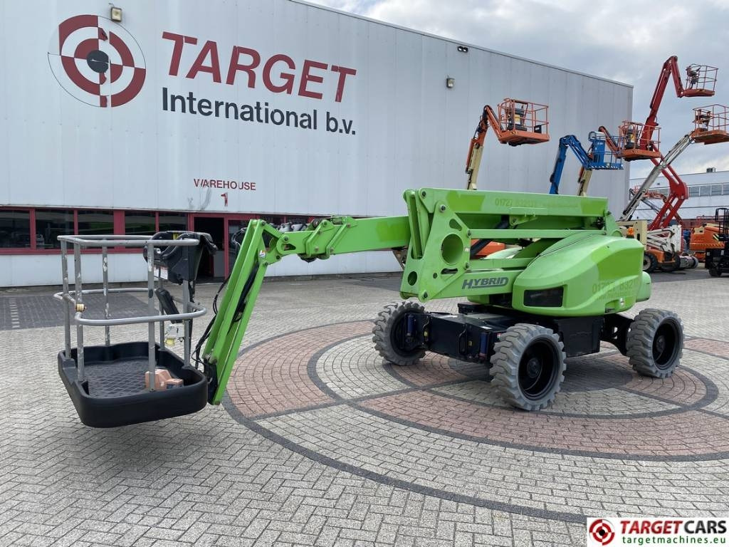 Niftylift HR21 MK2 HyBrid Articulated 4x4 Boom Lift 2080cm - Piattaforma articolata: foto 1 Niftylift HR21 MK2 HyBrid Articulated 4x4 Boom Lift 2080cm - Piattaforma articolata: foto 1