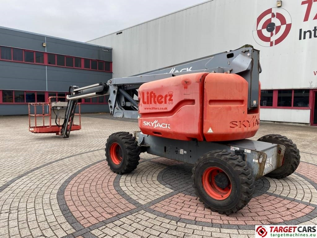 SkyJack SJ63AJ Articulated 4x4 Diesel Boom WorkLIft 2136cm - Piattaforma articolata: foto 4 SkyJack SJ63AJ Articulated 4x4 Diesel Boom WorkLIft 2136cm - Piattaforma articolata: foto 4