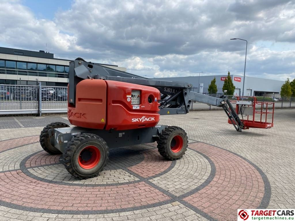 SkyJack SJ63AJ Articulated 4x4 Diesel Boom WorkLift 2136cm - Piattaforma articolata: foto 3 SkyJack SJ63AJ Articulated 4x4 Diesel Boom WorkLift 2136cm - Piattaforma articolata: foto 3