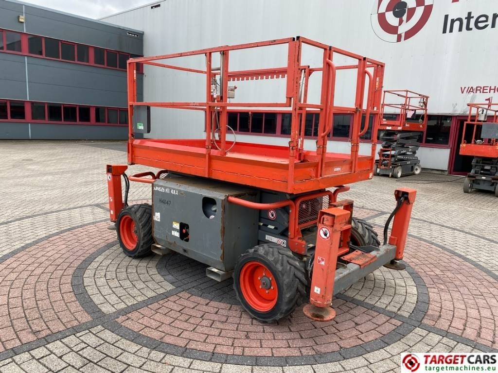 SkyJack SJ6826RT Diesel 4x4 Scissor Work Lift 992cm - Piattaforma a pantografo: foto 4 SkyJack SJ6826RT Diesel 4x4 Scissor Work Lift 992cm - Piattaforma a pantografo: foto 4