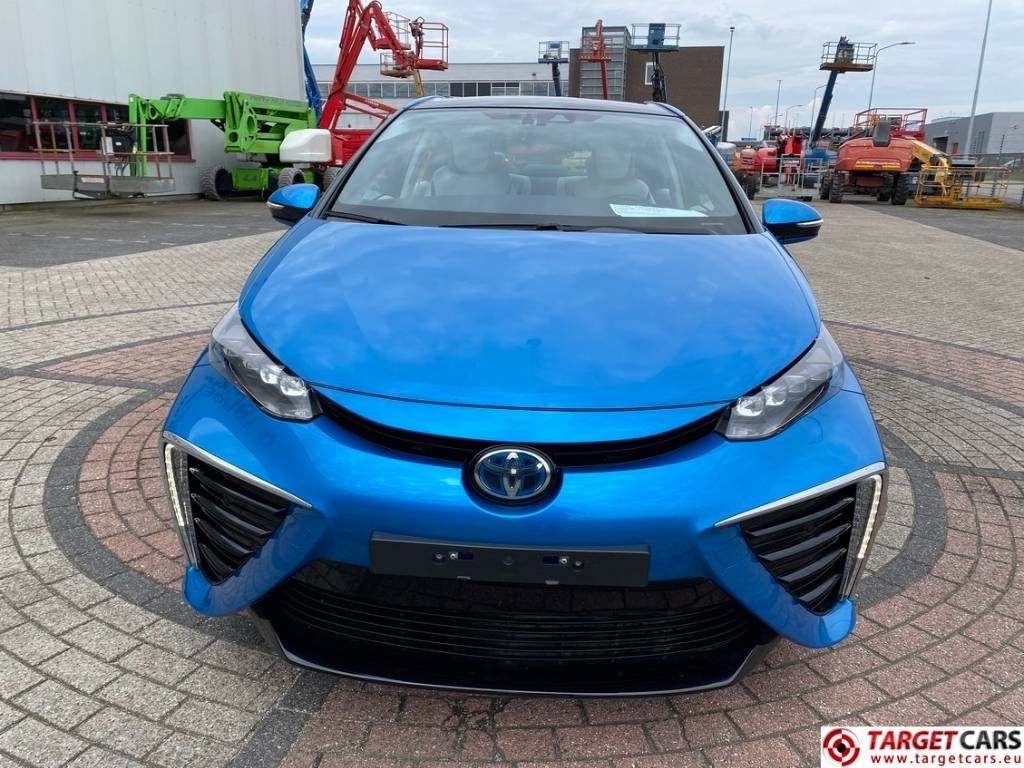 Toyota Mirai FCV HydroGen FuelCell - Berlina: foto 2 Toyota Mirai FCV HydroGen FuelCell - Berlina: foto 2