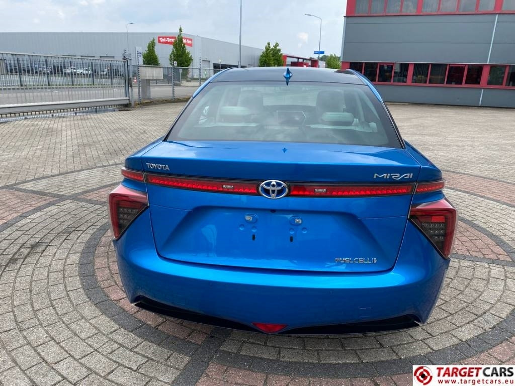 Toyota Mirai FCV HydroGen FuelCell - Berlina: foto 5 Toyota Mirai FCV HydroGen FuelCell - Berlina: foto 5