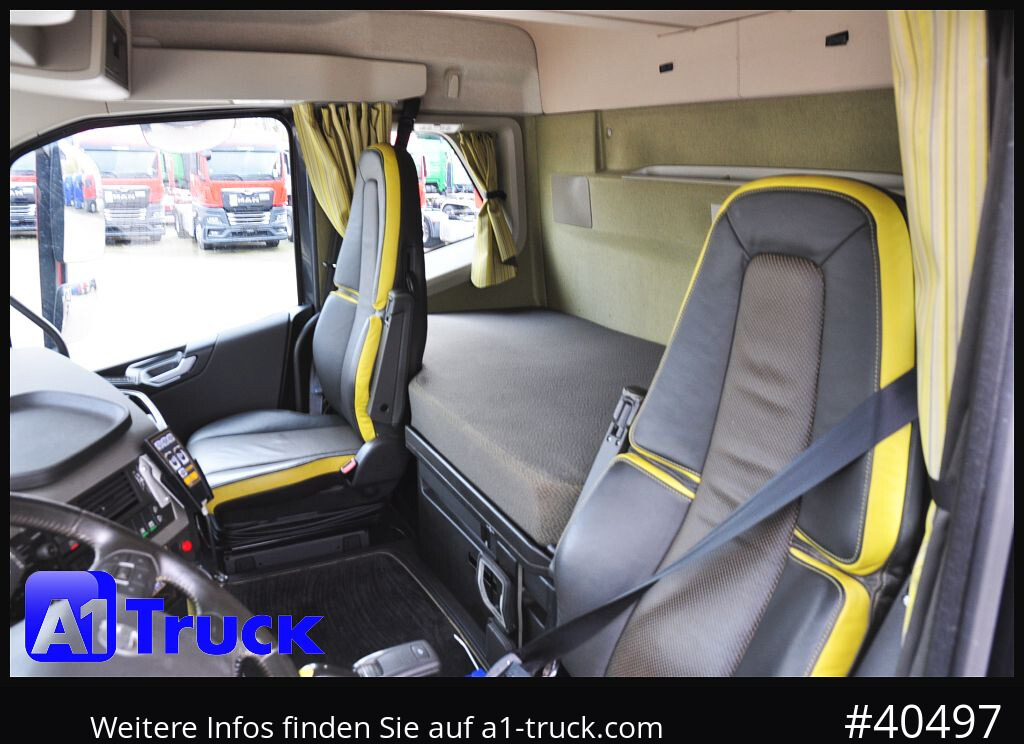 VOLVO FH16 750, Langholz, Palfinger, Liftachse, 6x4, - Camion: foto 4 VOLVO FH16 750, Langholz, Palfinger, Liftachse, 6x4, - Camion: foto 4