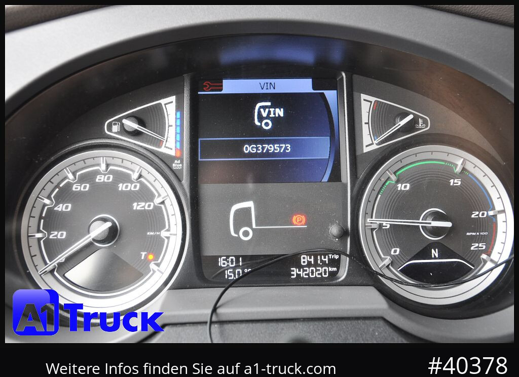 DAF DAF XF 480 FAN SSC Intarder, Lenkachse Standlklima - Autocarro portacontainer/ Caisse interchangeable: foto 2 DAF DAF XF 480 FAN SSC Intarder, Lenkachse Standlklima - Autocarro portacontainer/ Caisse interchangeable: foto 2