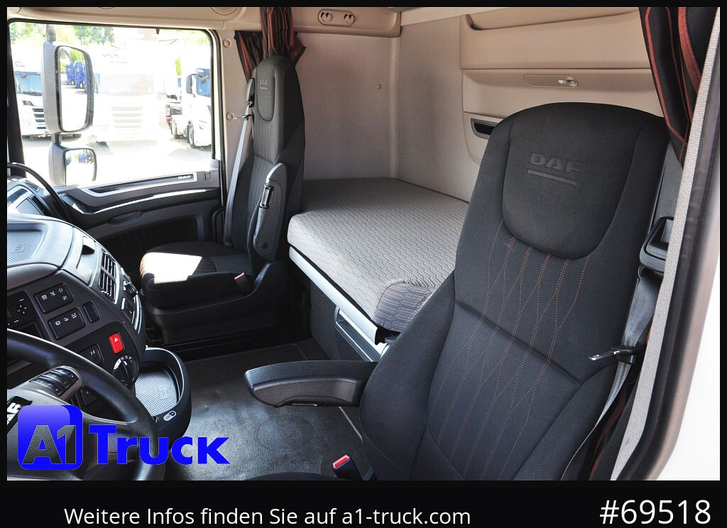 DAF XF 480 FAR Intarder, Multiwechsler 2x AHK - Autocarro portacontainer/ Caisse interchangeable: foto 4 DAF XF 480 FAR Intarder, Multiwechsler 2x AHK - Autocarro portacontainer/ Caisse interchangeable: foto 4
