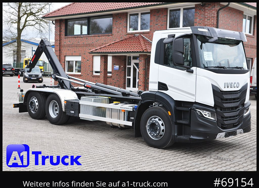IVECO X-Way AD280X42, HIAB Multilift, Lenk- Liftachse, - Autocarro scarrabile: foto 1 IVECO X-Way AD280X42, HIAB Multilift, Lenk- Liftachse, - Autocarro scarrabile: foto 1
