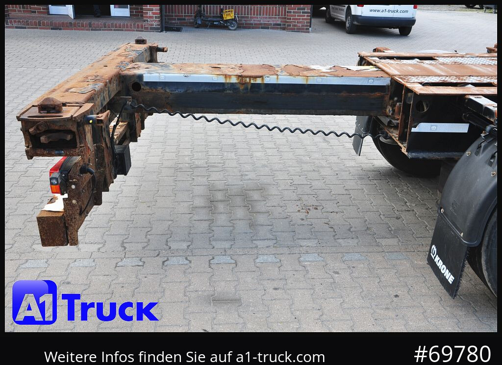 Semirimorchio portacontainer/ Caisse interchangeable KRONE SDC, Containerchassis, 2x20/30/40: foto 14 Semirimorchio portacontainer/ Caisse interchangeable KRONE SDC, Containerchassis, 2x20/30/40: foto 14