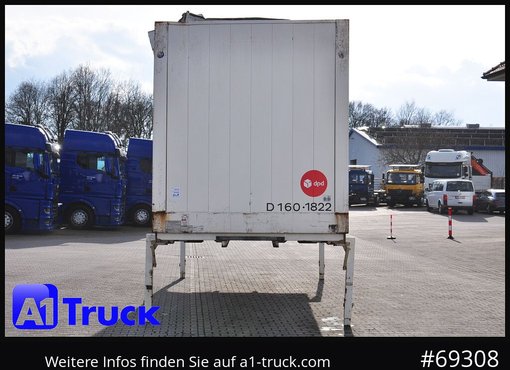 KRONE WB BDF 7,45 Koffer, 2770mm innen, beschädigt - Cassa - furgone: foto 2 KRONE WB BDF 7,45 Koffer, 2770mm innen, beschädigt - Cassa - furgone: foto 2