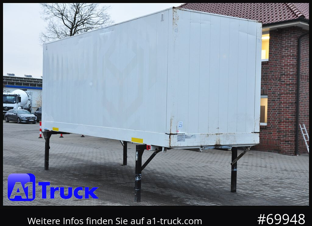 KRONE WB BDF 7,45 Koffer, 2800mm innen, Zurrösen - Cassa - furgone: foto 1 KRONE WB BDF 7,45 Koffer, 2800mm innen, Zurrösen - Cassa - furgone: foto 1