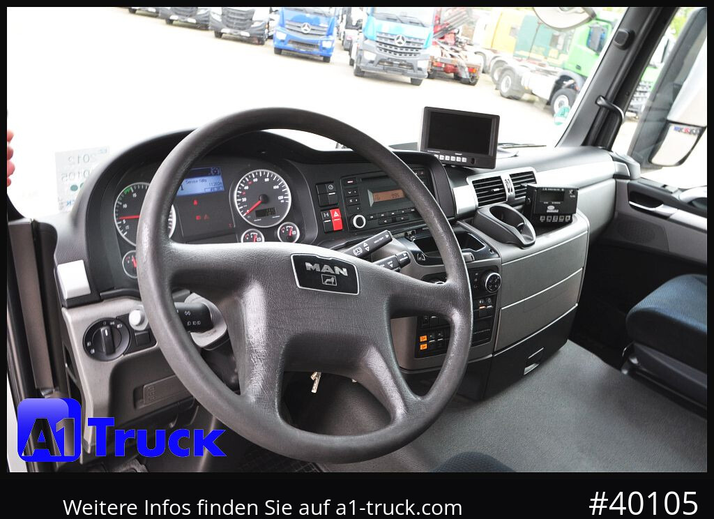 MAN TGS 26.360, Carrier 950 Rolltor LBW, Lift - Autocarro frigorifero: foto 4 MAN TGS 26.360, Carrier 950 Rolltor LBW, Lift - Autocarro frigorifero: foto 4