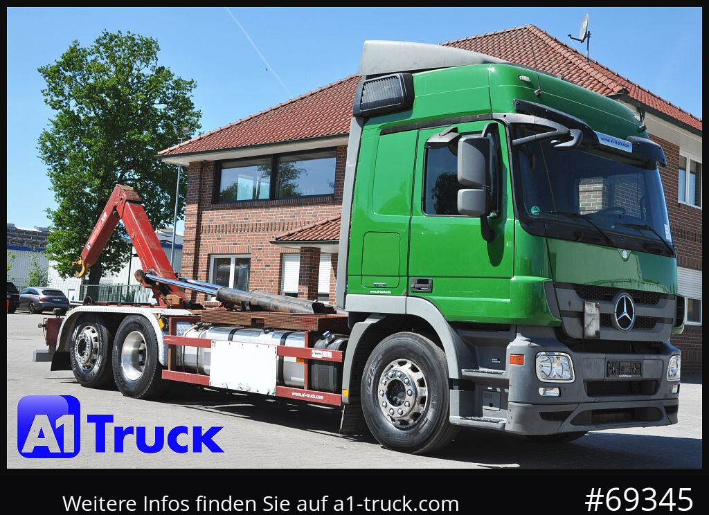 MERCEDES-BENZ Actros 2544 MP, HIAB XR 21S, Retarder - Autocarro scarrabile: foto 1 MERCEDES-BENZ Actros 2544 MP, HIAB XR 21S, Retarder - Autocarro scarrabile: foto 1