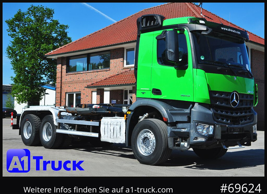 MERCEDES-BENZ Arocs 2542, Abrollkipper, 6x4, HYVA, - Autocarro scarrabile: foto 1 MERCEDES-BENZ Arocs 2542, Abrollkipper, 6x4, HYVA, - Autocarro scarrabile: foto 1