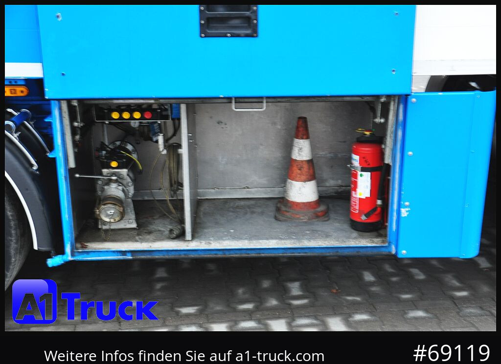 Oben-Untenbef. 22.400 Ltr. 3 KA - Rimorchio cisterna: foto 5 Oben-Untenbef. 22.400 Ltr. 3 KA - Rimorchio cisterna: foto 5