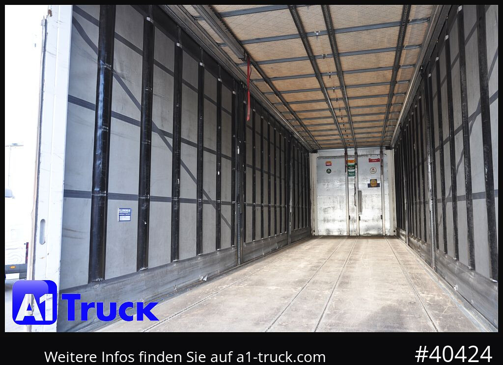 SCHMITZ Getränke, Lenkachse, LBW, Ladebordwand, kurzer Aufbau - Semirimorchio centinato: foto 3 SCHMITZ Getränke, Lenkachse, LBW, Ladebordwand, kurzer Aufbau - Semirimorchio centinato: foto 3