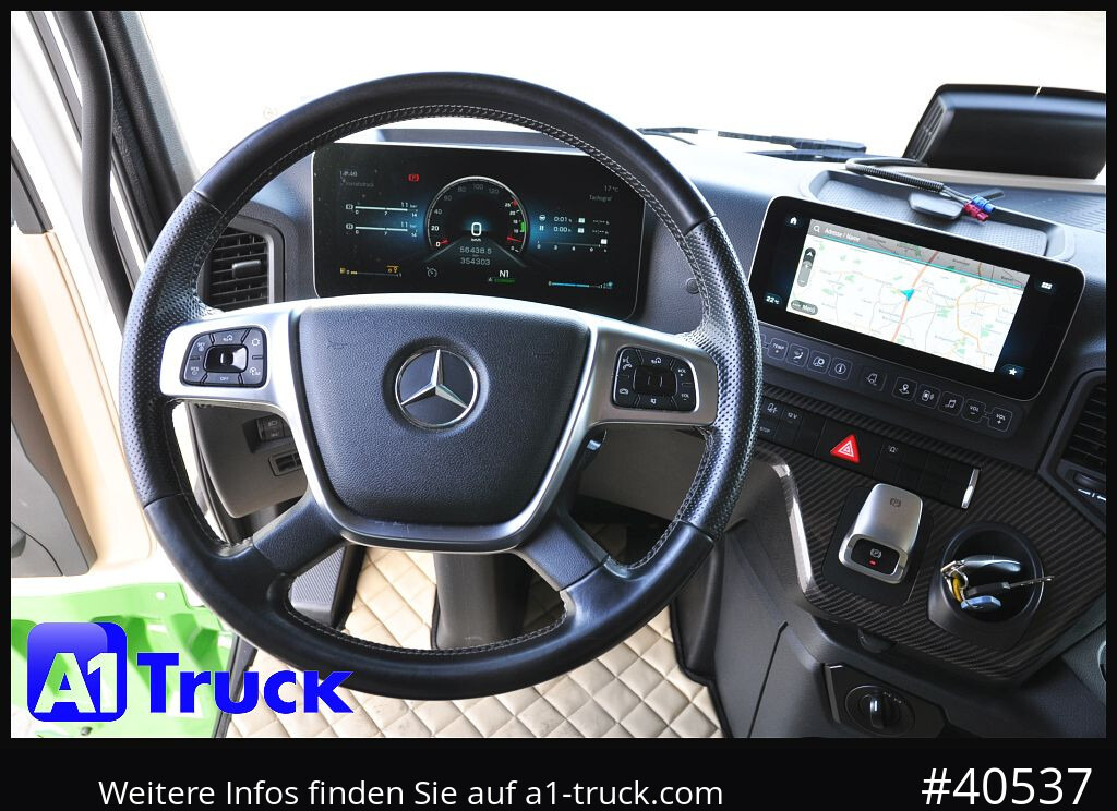 MERCEDES-BENZ 4158 BL 8x4, neues Model, guter Zustand - Trattore stradale: foto 3 MERCEDES-BENZ 4158 BL 8x4, neues Model, guter Zustand - Trattore stradale: foto 3