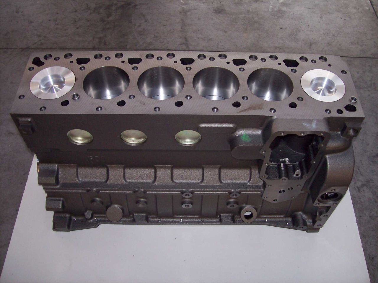 CUMMINS SHORT BLOCK 6BT5.9 - Blocco cilindri per Macchina da cantiere: foto 1 CUMMINS SHORT BLOCK 6BT5.9 - Blocco cilindri per Macchina da cantiere: foto 1