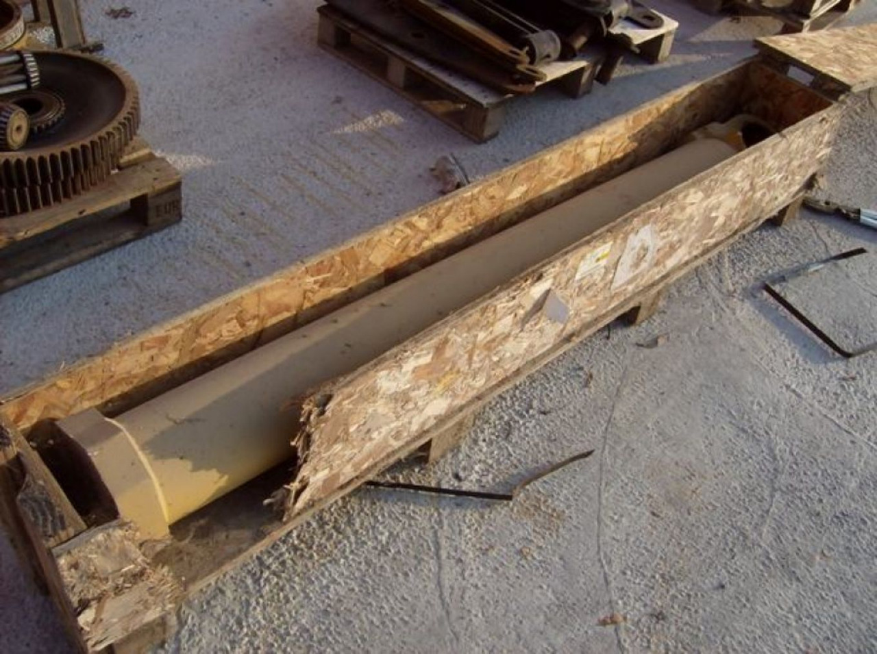 Caterpillar 225 CANNA NUOVA PER CILINDRO STICK - Cilindro idraulico per Macchina da cantiere: foto 2 Caterpillar 225 CANNA NUOVA PER CILINDRO STICK - Cilindro idraulico per Macchina da cantiere: foto 2