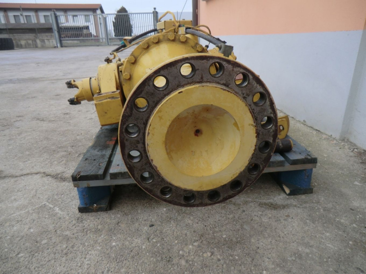 Caterpillar 928G - Asse posteriore per Macchina da cantiere: foto 3 Caterpillar 928G - Asse posteriore per Macchina da cantiere: foto 3