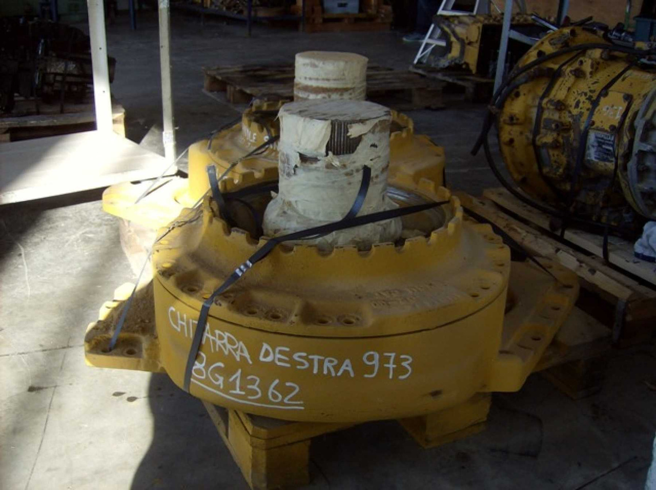 Caterpillar 973 LGP SPINDLE - Ricambi sottocarro per Macchina da cantiere: foto 1 Caterpillar 973 LGP SPINDLE - Ricambi sottocarro per Macchina da cantiere: foto 1