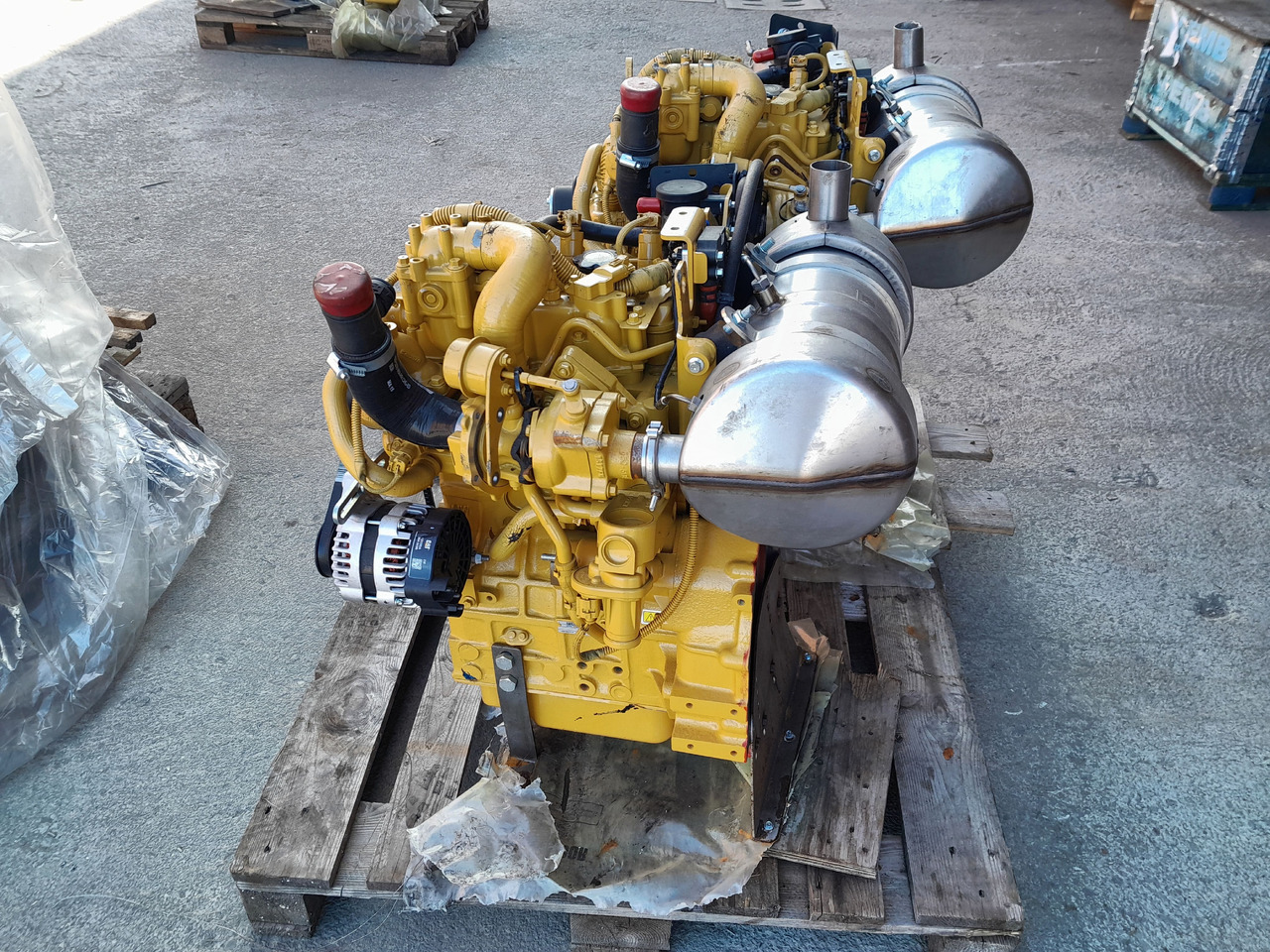 Caterpillar C1.7T MOTORE NUOVO COMPLETO - Motore per Macchina da cantiere: foto 3 Caterpillar C1.7T MOTORE NUOVO COMPLETO - Motore per Macchina da cantiere: foto 3