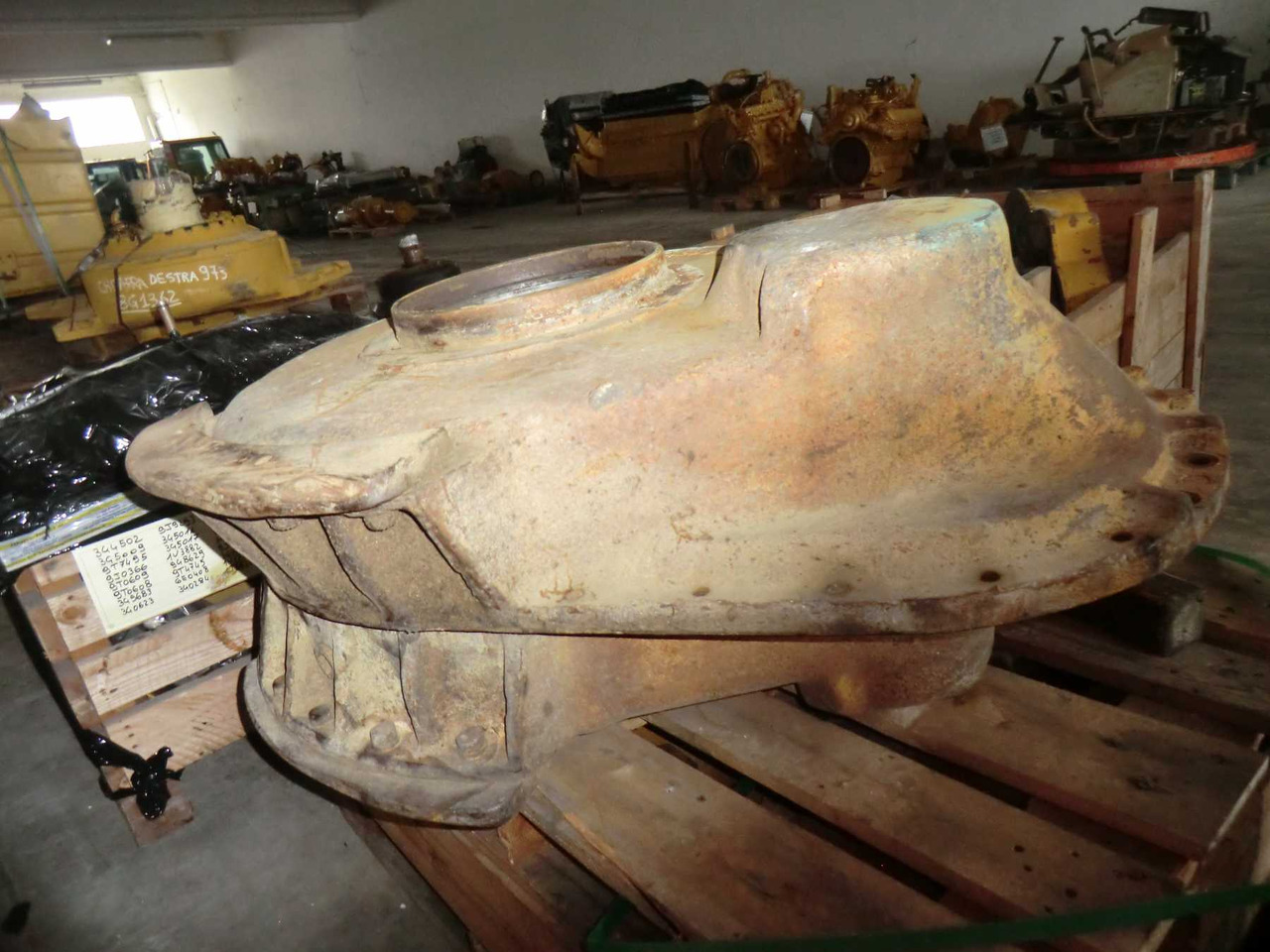 Caterpillar D7E CHITARRE - Ricambi sottocarro per Macchina da cantiere: foto 4 Caterpillar D7E CHITARRE - Ricambi sottocarro per Macchina da cantiere: foto 4