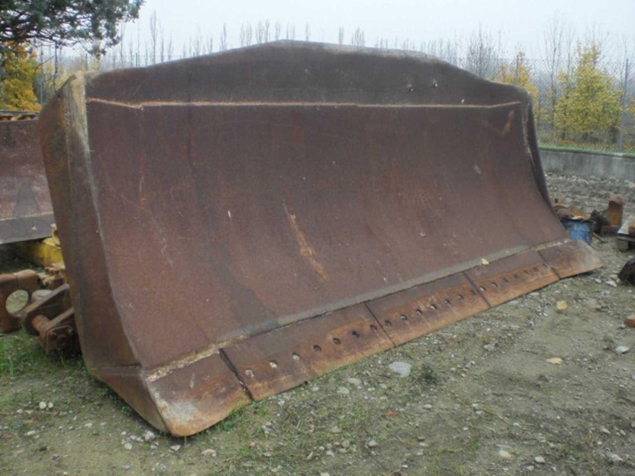Caterpillar D9H LAMA S CON TILT - Lama per Bulldozer: foto 1 Caterpillar D9H LAMA S CON TILT - Lama per Bulldozer: foto 1