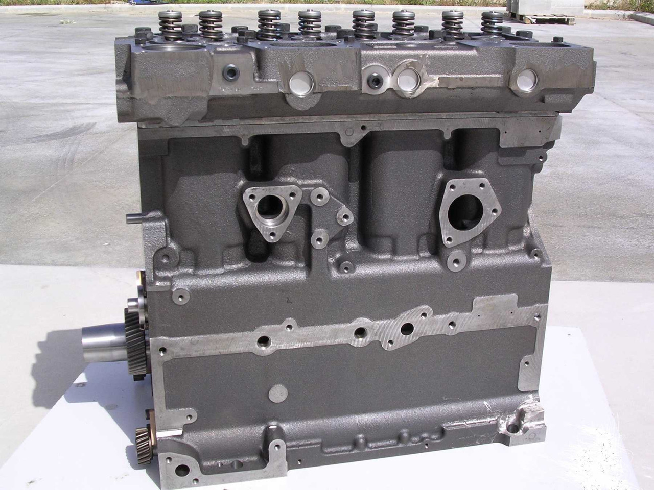 Caterpillar LONG BLOCK 3304 DI - Motore per Macchina da cantiere: foto 1 Caterpillar LONG BLOCK 3304 DI - Motore per Macchina da cantiere: foto 1