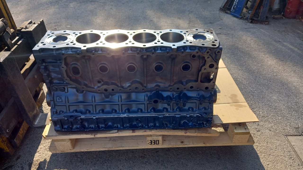 ISUZU 6UZ1 Long Block revisionato composto da monoblocco , albero motore, testa. - Motore per Macchina da cantiere: foto 2 ISUZU 6UZ1 Long Block revisionato composto da monoblocco , albero motore, testa. - Motore per Macchina da cantiere: foto 2