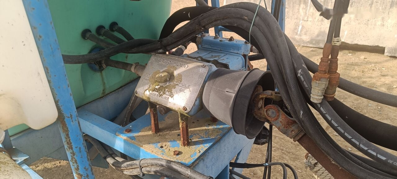 Polverizzatore trainato Berthoud ALBA AUTO 15 G 130: foto 7 Polverizzatore trainato Berthoud ALBA AUTO 15 G 130: foto 7